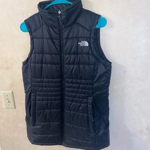 North Face Vest 🍁 FALL MUST HAVE ITEM🍁